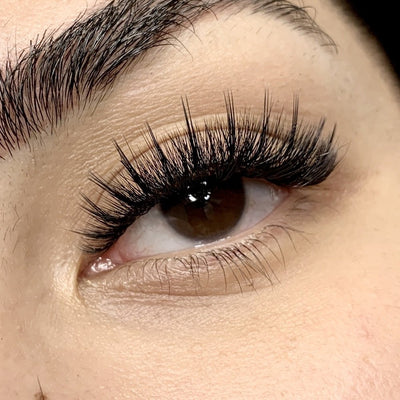 Hybrid Eyelash Extensions: Everything You Need to Know
