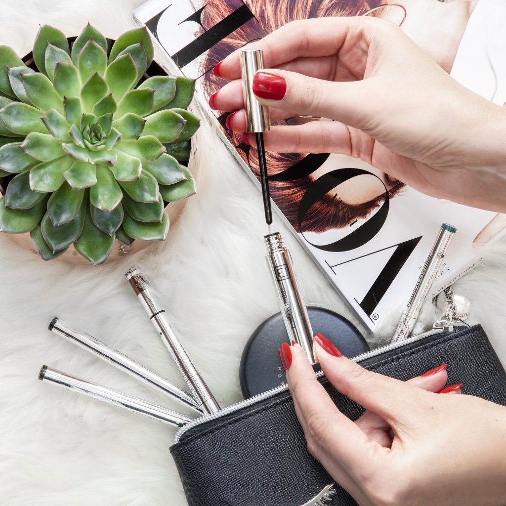 Wholesale Beauty Salon Supplies Flawless Lashes by Loreta