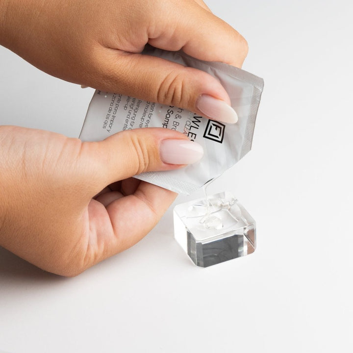 foam-cleanser-sachets-